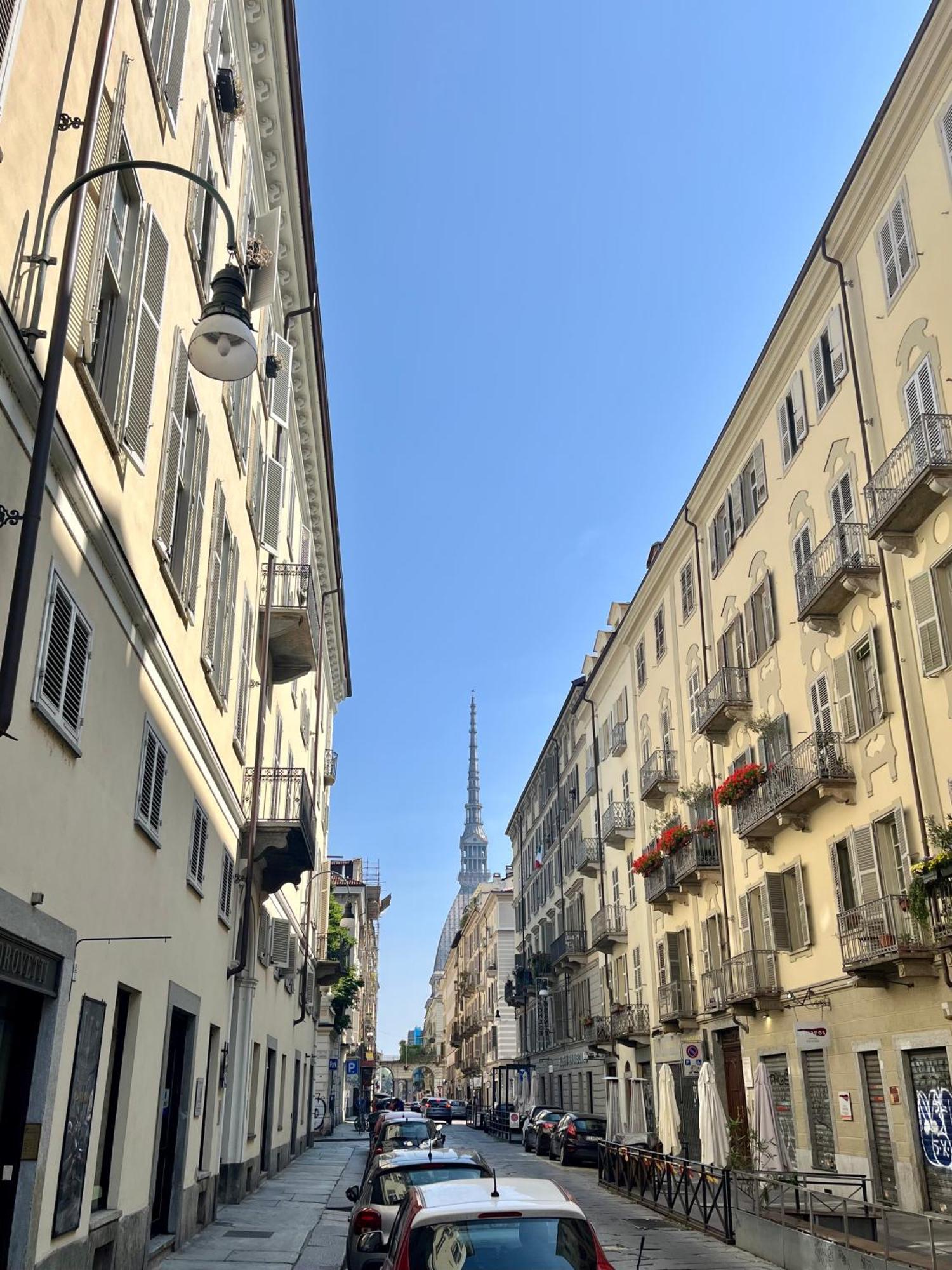 Casa Meraviglia * Turin